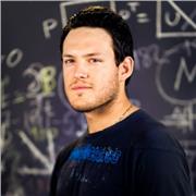 Professeur en exercice de mathématiques, physique-chimie, et SVT